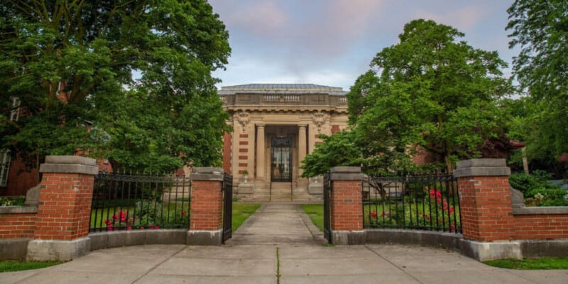 Seymour Library's front entrance. Auburn NY